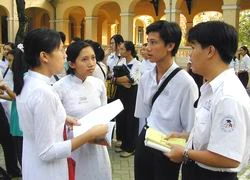 Nhu cầu thật, giá… giả và gánh nặng “phết phẩy”!